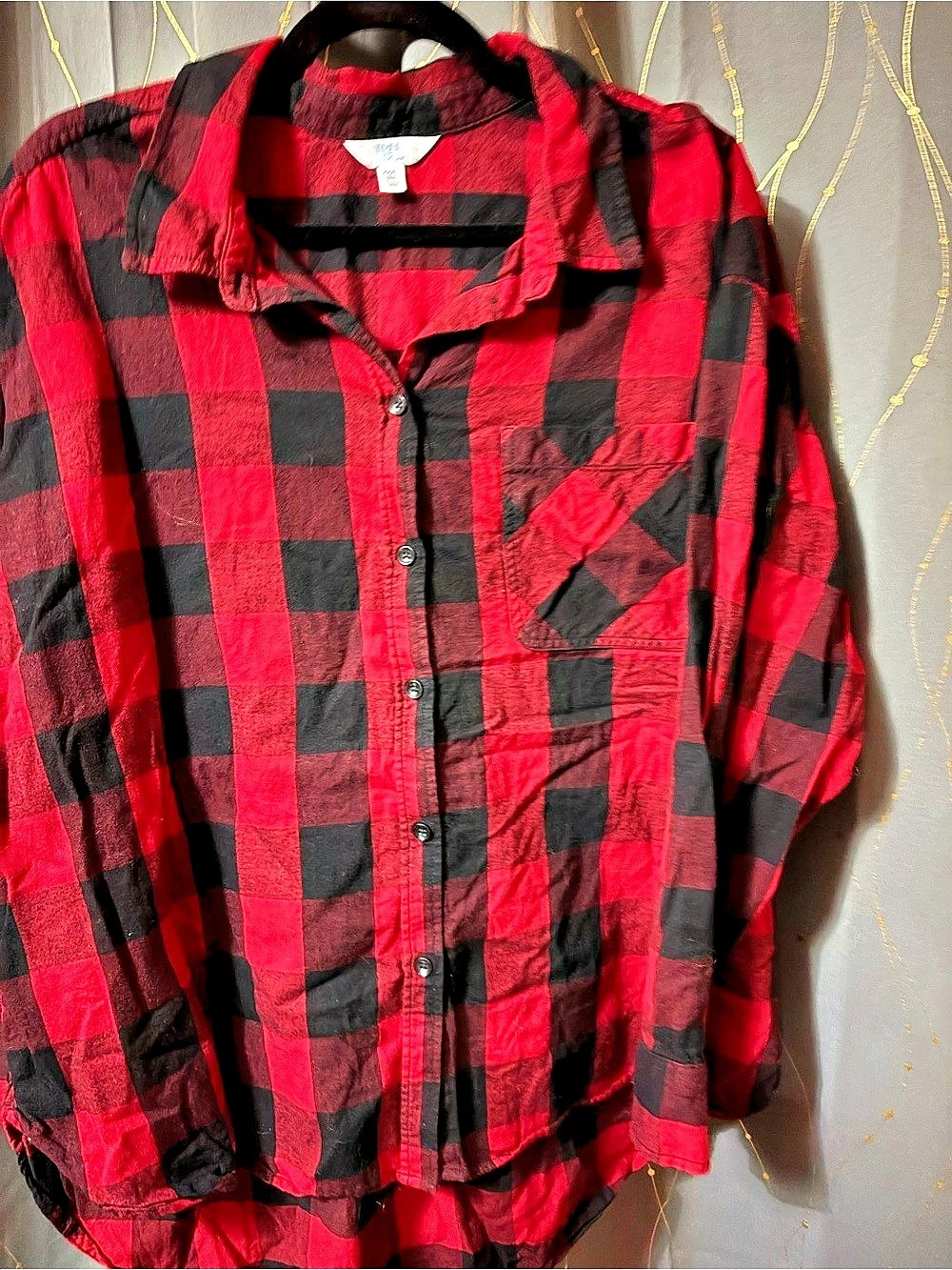 Time and Tru Women's Buffalo Plaid Flannel Button-Down Shirt Red & Black